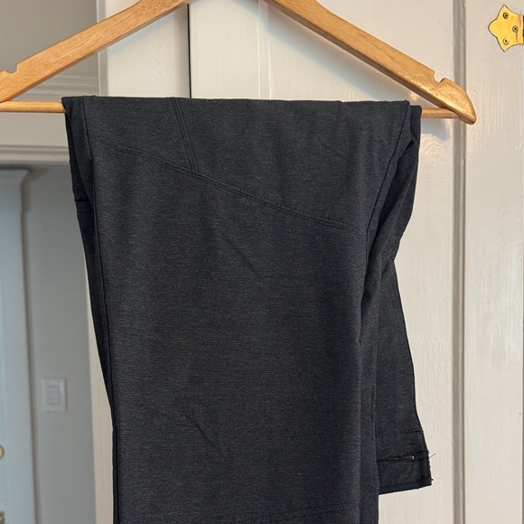 Kuhl Deceptr - 36x34 (Excellent condition) - Picture 5 of 7